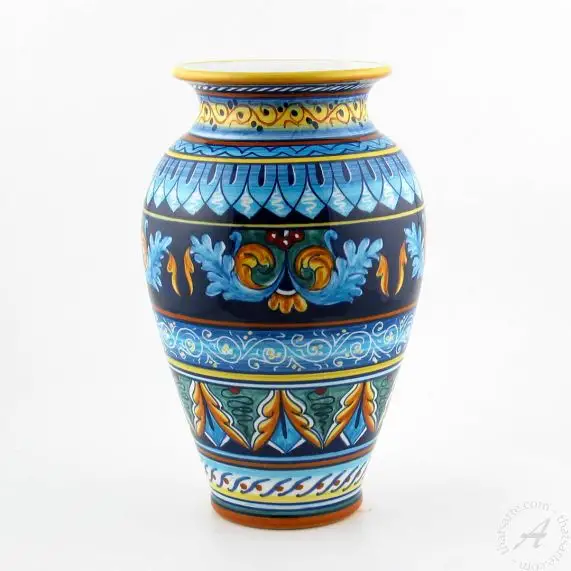 Vase main product photo