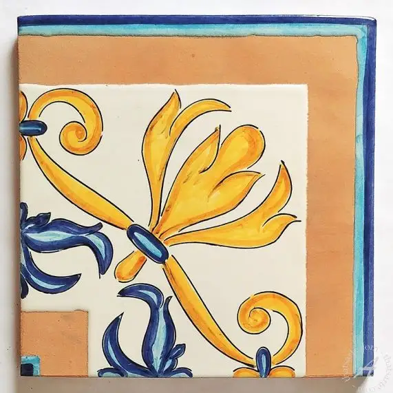 Set of 4 Corner Tiles LF29 Classic Collection main product photo