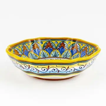 Italian serving bowl from the Geometrico 7E Collection handmade by Eugenio Ricciarelli - Deruta, Rapallo, Amalfi