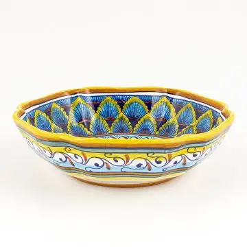 Italian serving bowl from the Geometrico 61E Collection handmade by Eugenio Ricciarelli - Deruta, Rapallo, Amalfi