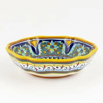 Italian serving bowl from the Geometrico 65E Collection handmade by Eugenio Ricciarelli - Deruta, Rapallo, Amalfi