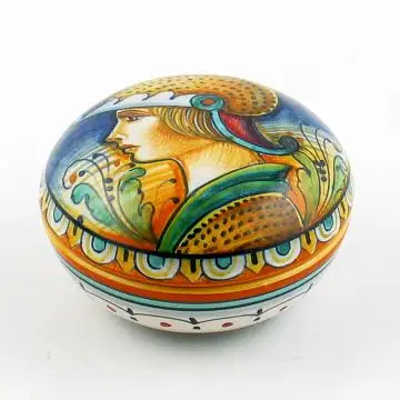 Italian small keepsake box featuring a Renaissance-style portrait handmade by Alvaro Binaglia in Deruta Italy - main image