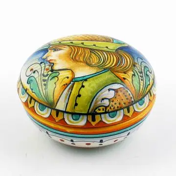 Italian small keepsake box featuring a Renaissance-style portrait handmade by Alvaro Binaglia in Deruta Italy - main image