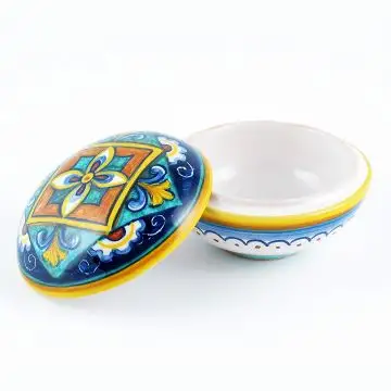 Italian favor keepsake box handmade by Fima in Deruta