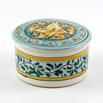 Italian hand-painted ceramic keepsake box from the Rinascimento collection handmade by Ceramiche Rampini in Gubbio, Italy