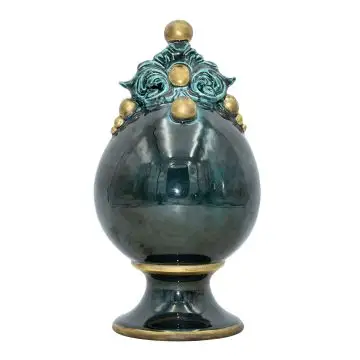 Green and gold footed ceramic egg by Ceramiche Sofia handcrafted in Caltagirone Sicily - Italy