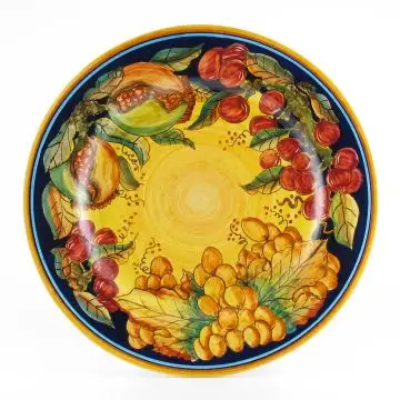 Italian dinner plate from the Frutta Classica Collection handmade by D&G Design in Deruta