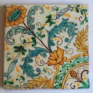 Sicilian modular tile GH18 hand-painted with traditional designs by Ghenos, Messina - Italy