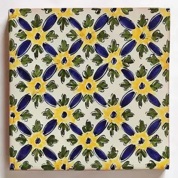 Hand-painted Italian tile LF13 from the Classic collection, entirely handcrafted by La Fauci in Messina, Sicily