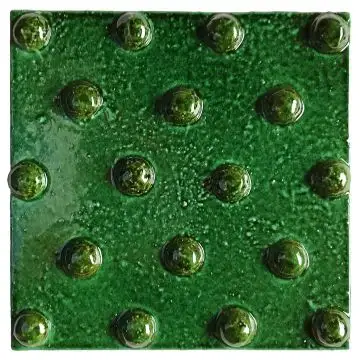 Contemporary Tuscan tile ND90 handcrafted by ND Dolfi in Montelupo Fiorentino, Italy