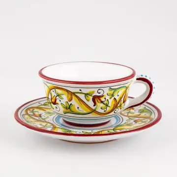 Primizia Italian tea cup and saucer handmade by Fima in Deruta