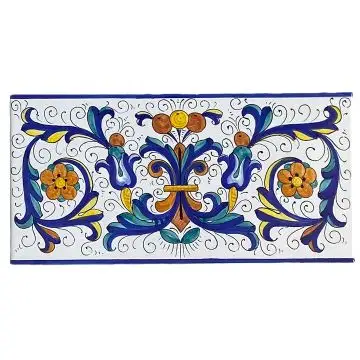 Hand-painted Deruta tile Ricco Deruta Blu by Antica, Italy. The tile is entirely handcrafted.