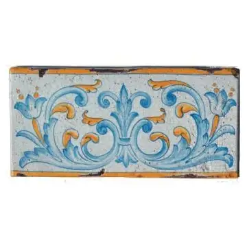 Hand-painted Deruta tile rvg by Antica Deruta, Italy. The tile is entirely handcrafted.