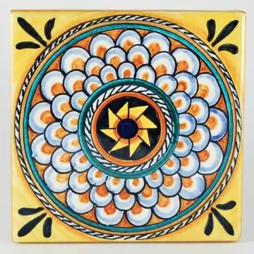 Italian tile VD19 handmade by Francesca Niccacci in Deruta