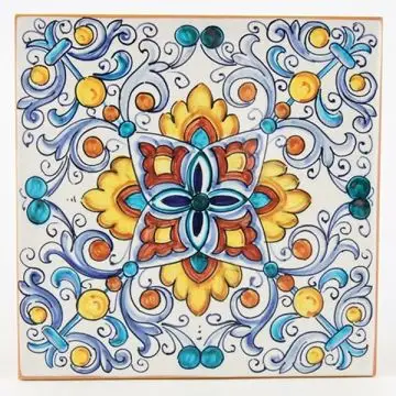 Italian tile VD24 handmade by Francesca Niccacci in Deruta