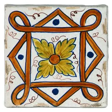 Hand-painted Deruta tile AD61T Tradizione by Antica Deruta, Italy. The tile is entirely handcrafted.