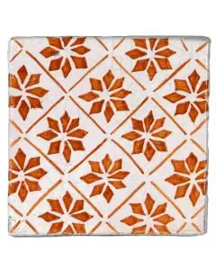 Hand-painted Deruta tile AD03A Classica collection by Antica Deruta, Italy. The tile is entirely handcrafted.