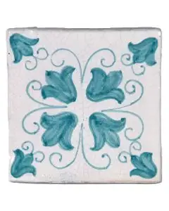 Hand-painted Deruta tile AD04V Classica collection by Antica Deruta, Italy. The tile is entirely handcrafted.