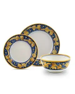 Handmade Italian 3-piece place setting Rinascimento Blu e Giallo: dinner plate, salad & dessert plate, cereal bowl. Gubbio, Italy