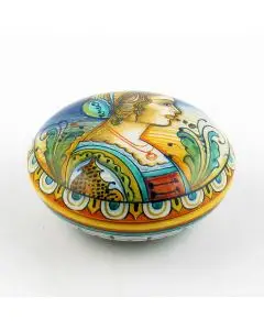 Italian large keepsake box featuring a Renaissance-style portrait handmade by Alvaro Binaglia in Deruta Italy - main image