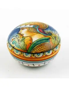 Italian small keepsake box featuring a Renaissance-style portrait handmade by Alvaro Binaglia in Deruta Italy - main image