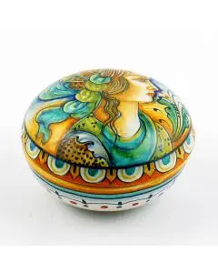 Italian small keepsake box featuring a Renaissance-style portrait handmade by Alvaro Binaglia in Deruta Italy - main image