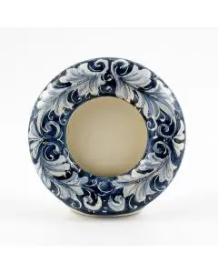 Italian hand-painted ceramic photo frame from the Rinascimento collection handmade by Ceramiche Rampini in Gubbio, Italy
