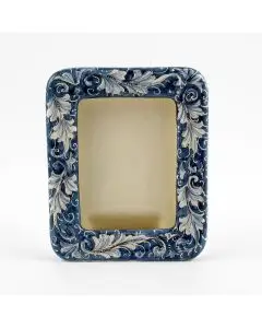 Italian hand-painted ceramic photo frame from the Rinascimento collection handmade by Ceramiche Rampini in Gubbio, Italy