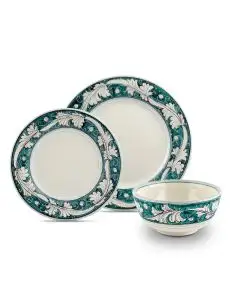 Handmade Italian 3-piece place setting Rinascimento Verde e Bianco: dinner plate, salad & dessert plate, cereal bowl. Gubbio, Italy