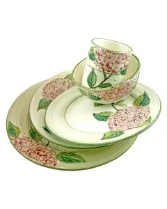 Handmade Italian 5-piece place setting Giardino Italiano with pink hydrangeas: dinner plate, pasta plate, salad & dessert plate, cereal bowl and mug. Gubbio, Italy