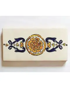 Hand-painted Italian border tile LF02 from the Classic collection, entirely handcrafted by La Fauci in Messina, Sicily