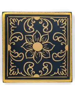 Hand-painted Italian tile LF04 from the Gold collection, entirely handcrafted by La Fauci in Messina, Sicily