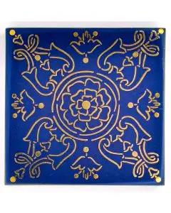 Hand-painted Italian tile LF08 from the Gold collection, entirely handcrafted by La Fauci in Messina, Sicily