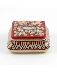 Italian red and cream keepsake box handmade by Ceramiche Magnanelli in Gubbio, Italy