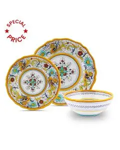 Handmade Italian 3-piece place setting Raffaellesco: dinner plate, salad & dessert plate, cereal bowl. Deruta, Italy